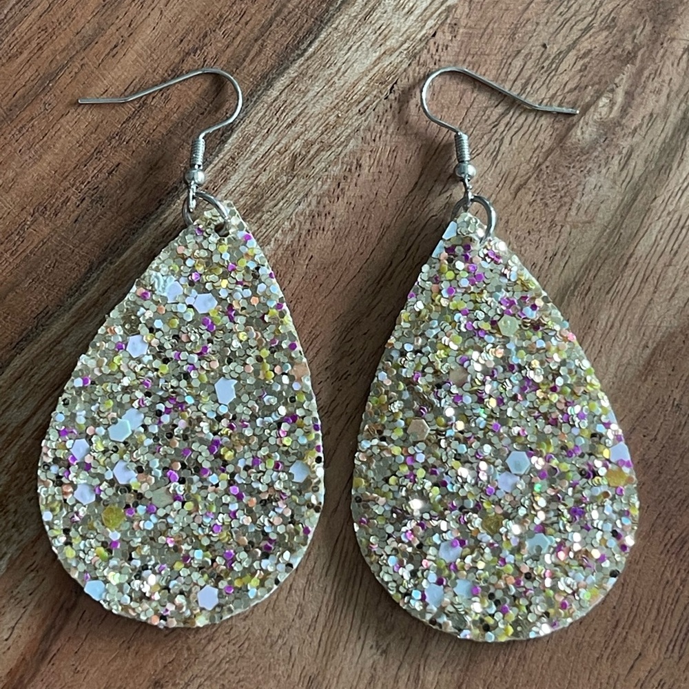 Lightweight glitter sparkly faux leather earrings